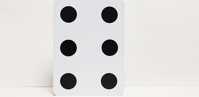Pro THE GREAT DOMINO ILLUSION Stage Magic Trick Dots Spots Move Dubious Card Gag 